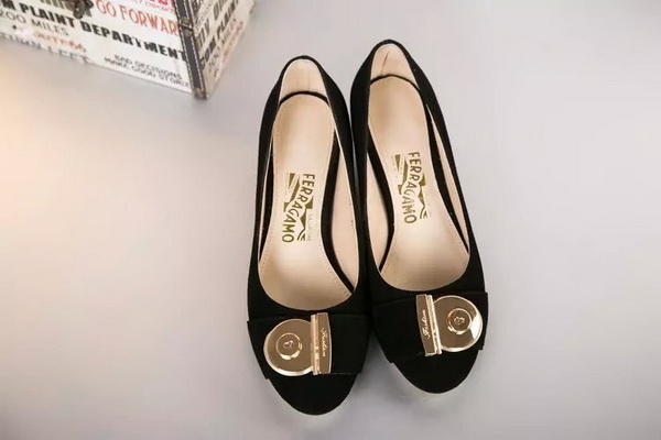 Ferragamo Shallow mouth Block heel Shoes Women--029